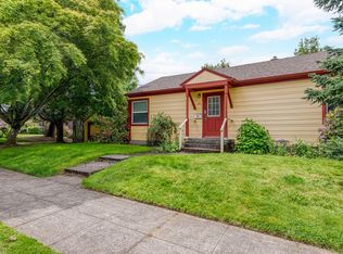 807 SE 55th Ave, Portland, OR 97215