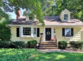 13 Archung Rd, Wayne, NJ 07470