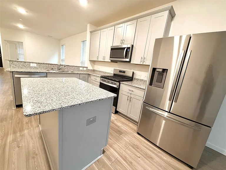 1348 Bright Hill Dr — Photo 6
