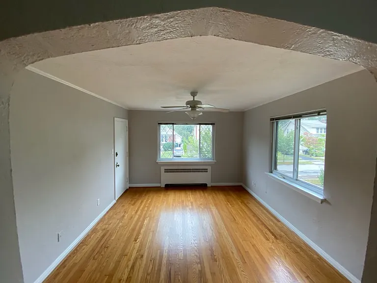 3577 Saybrook Ave #4 — Photo 7