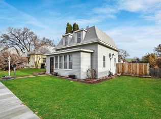 518 4th Ave W, Williston, ND 58801