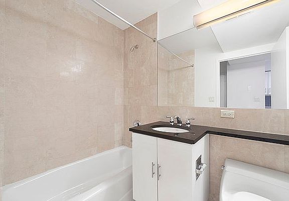 4th image of 460 W 20th St APT 1D