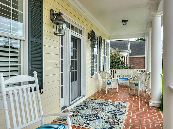 2nd image of 118 River Club Ln