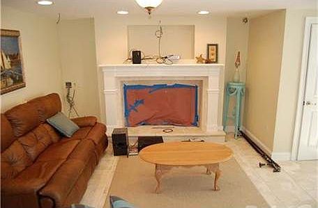 5th image of 91 Margaret Dr