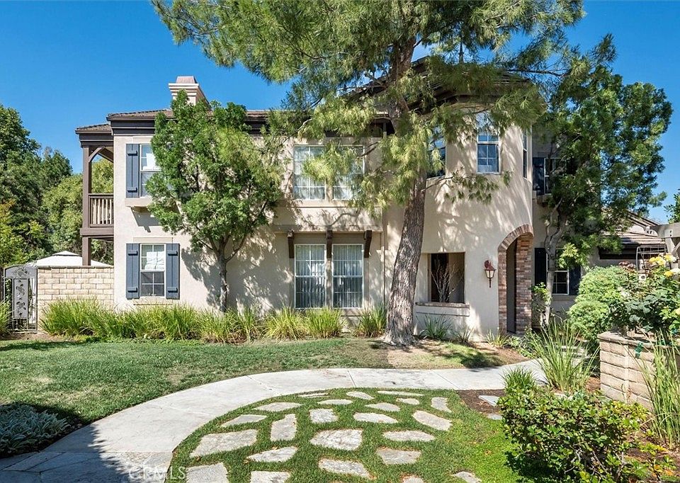1st image of 26802 Matisse Ln
