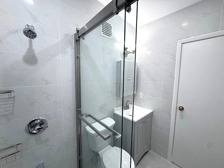 1285 Putnam Ave #1 — Photo 31