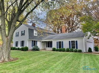 71 Back Bay Rd, Bowling Green, OH 43402