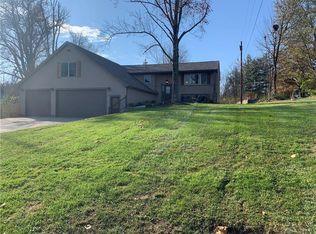 1471 S Dixie Dr, Vandalia, OH 45377
