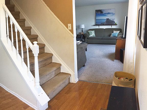 3rd image of 761 Twin Oaks Blvd