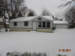 1207 N Fairfield Rd, Round Lake Beach, IL 60073