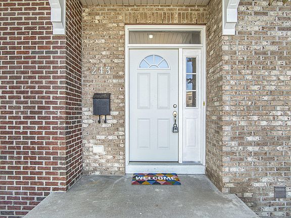4th image of 243 S Eastowne Dr