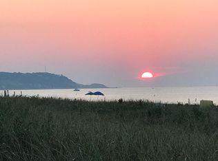 10 Landing Rd, Miller Place, NY 11764