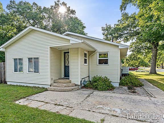3rd image of 5093 Osmun St