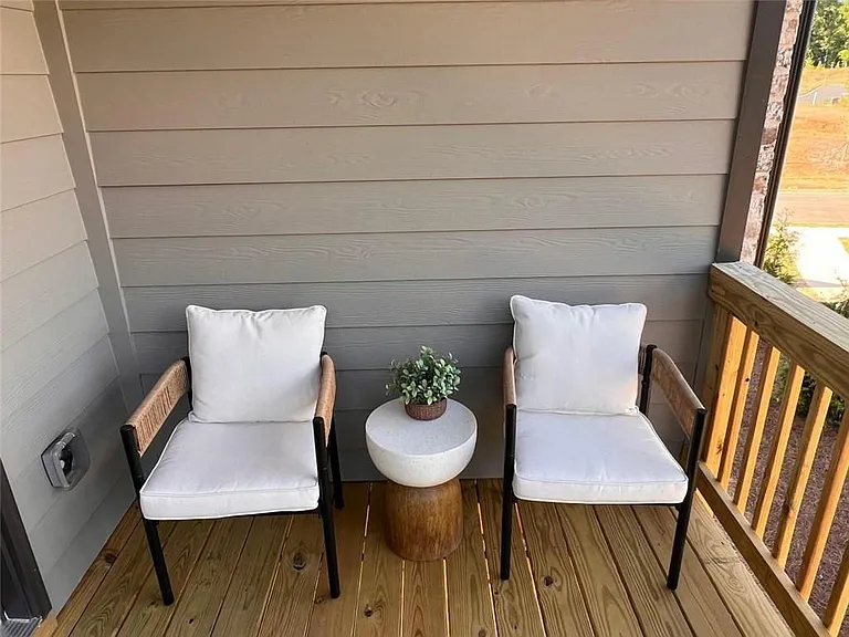 1325 Sydney Dr #5 — Photo 17