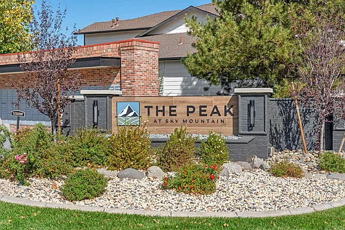 The Peak at Sky Mountain Photo 1