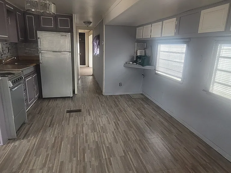 4220 E Main St #5 — Photo 4