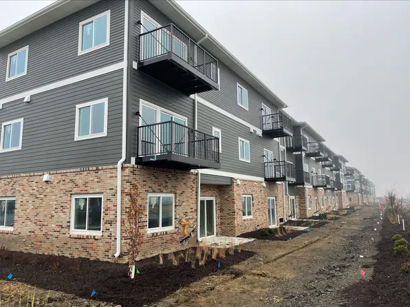 Bluestem Apartments, 3680 Big Bluestem Rd #4308, Fremont, NE 68025