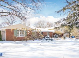 760 Sugar Creek Dr, Joliet, IL 60433