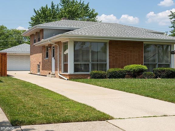 2nd image of 8626 N Osceola Ave