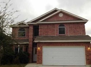 11104 Escandon Dr, Laredo, TX 78045