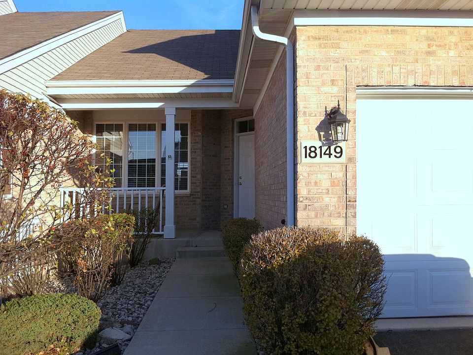1st image of 18149 Lake Shore Dr