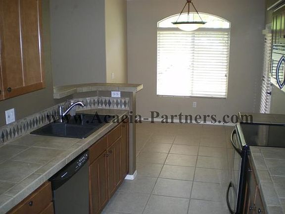 5th image of 7050 E Sunrise Dr