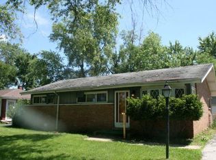 2913 Stafford Dr, Markham, IL 60428