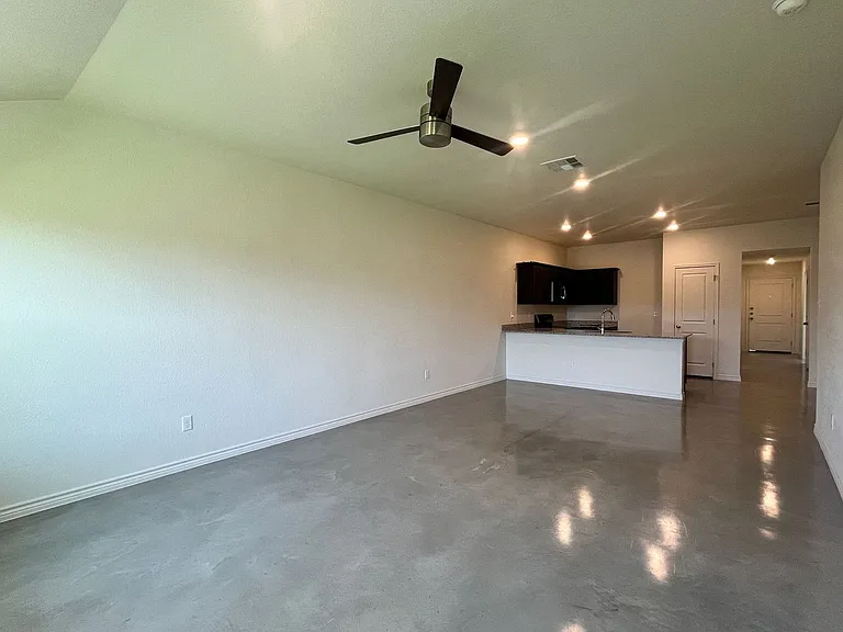 1269 Lehmann Dr #A/B — Photo 6