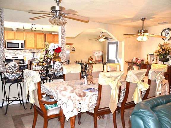 5th image of 133 Los Fresnos Loop