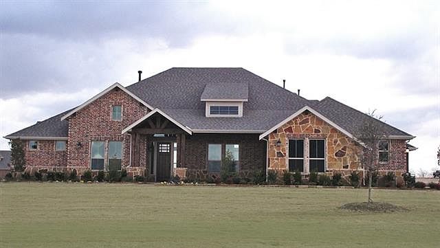1st image of 298 Livestock Dr
