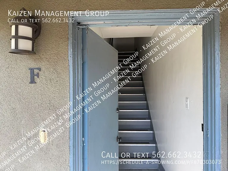 1634 Pine Ave #F — Photo 3