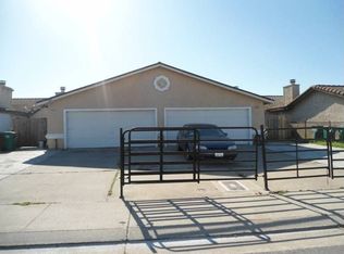 9401 Kirkby Ln, Stockton, CA 95210