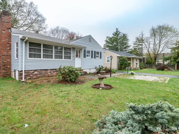 220 Washington Ave, Milltown, NJ 08850