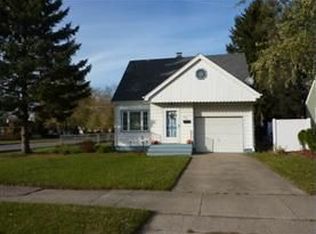857 Benton Ave, Janesville, WI 53545