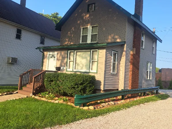 93 N Broadway St, Geneva, OH 44041