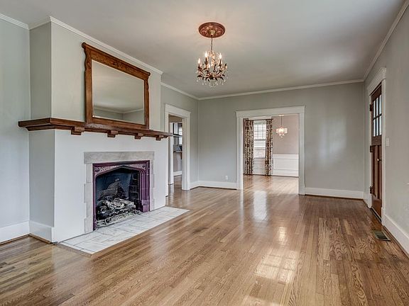 2nd image of 1804 Ashwood Ave