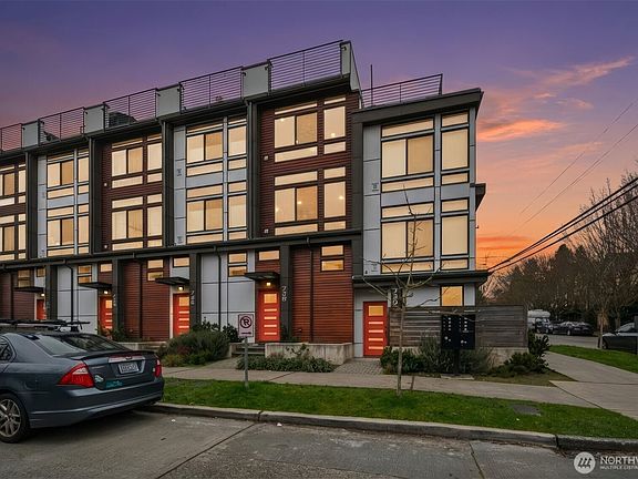 2nd image of 728 N 43rd Street