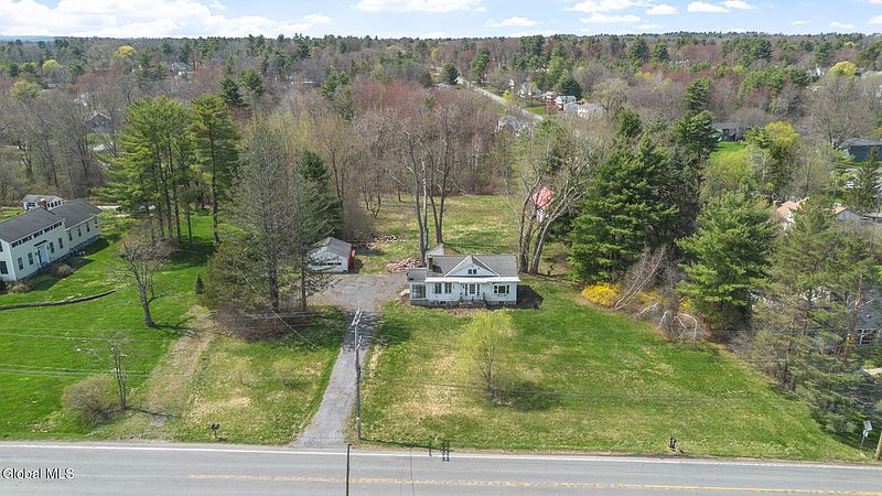 5th image of 929 Pearse Road