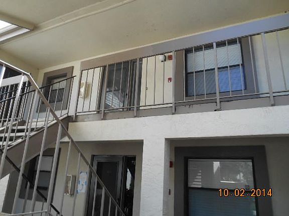 2nd image of 234 Woodlake Wynde