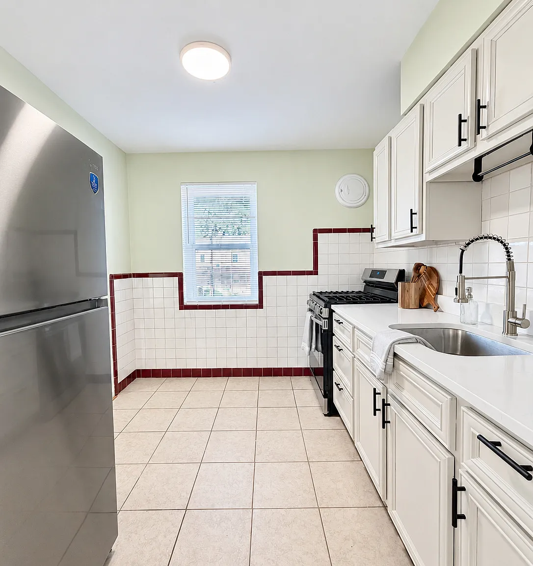1 bed, 800 sqft, $1,025 — Photo 4