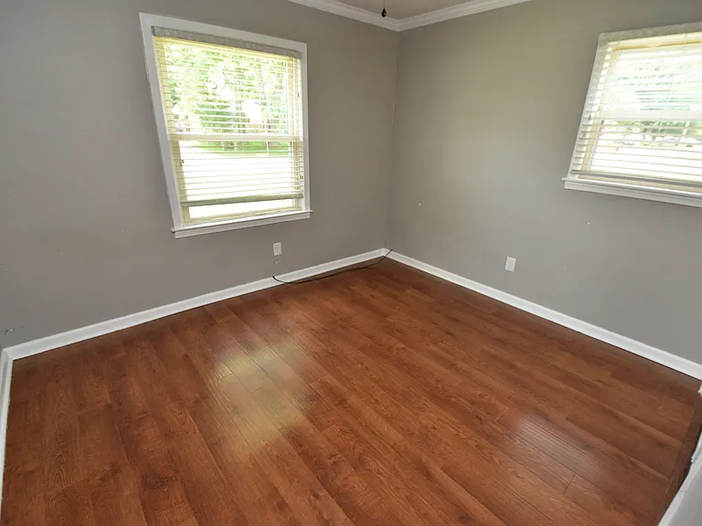 504 S Kings Point Rd — Photo 15