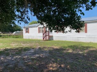 3217 Bohannon Rd, Zephyrhills, FL 33541