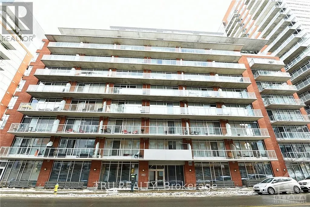 1 bed, $2,000 — Photo 2