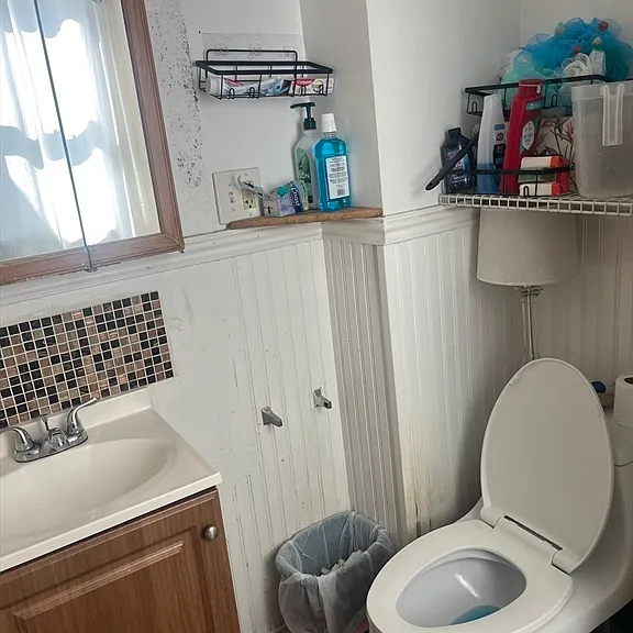 33 Fairmont St #2 — Photo 4