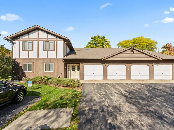 2S640 Cerny Rd Unit B4, Warrenville, IL 60555