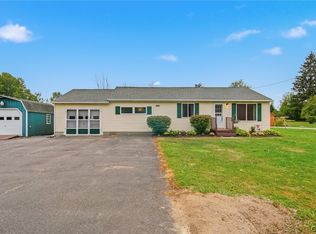 1325 County Route 12, Pennellville, NY 13132