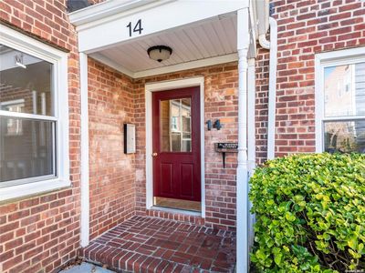 14 Edwards #1D, Roslyn Heights, NY, 11577