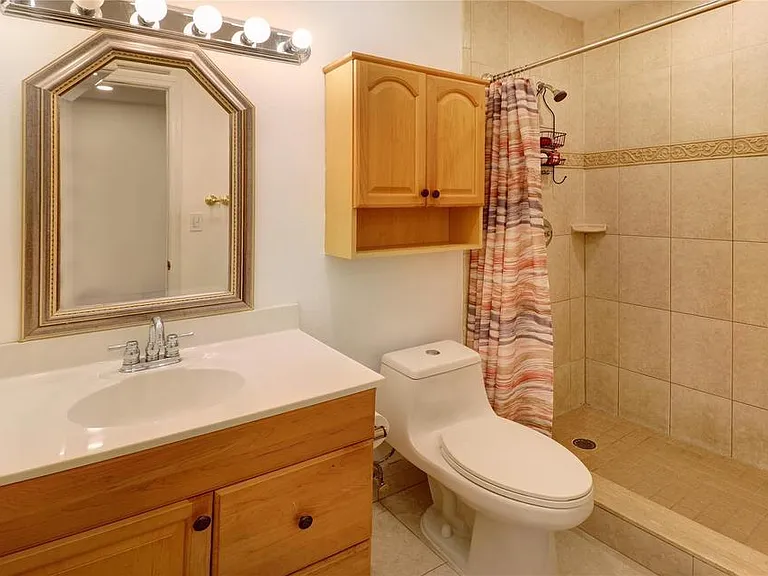 9390 SW 61st Way #D-0 — Photo 23