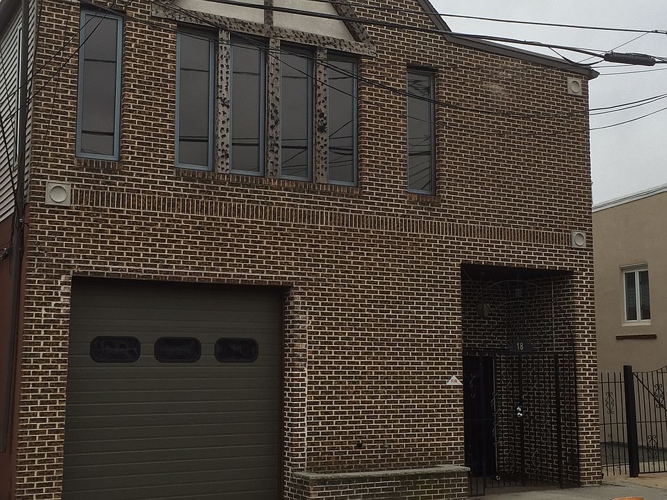 1st image of 18 Heckel St