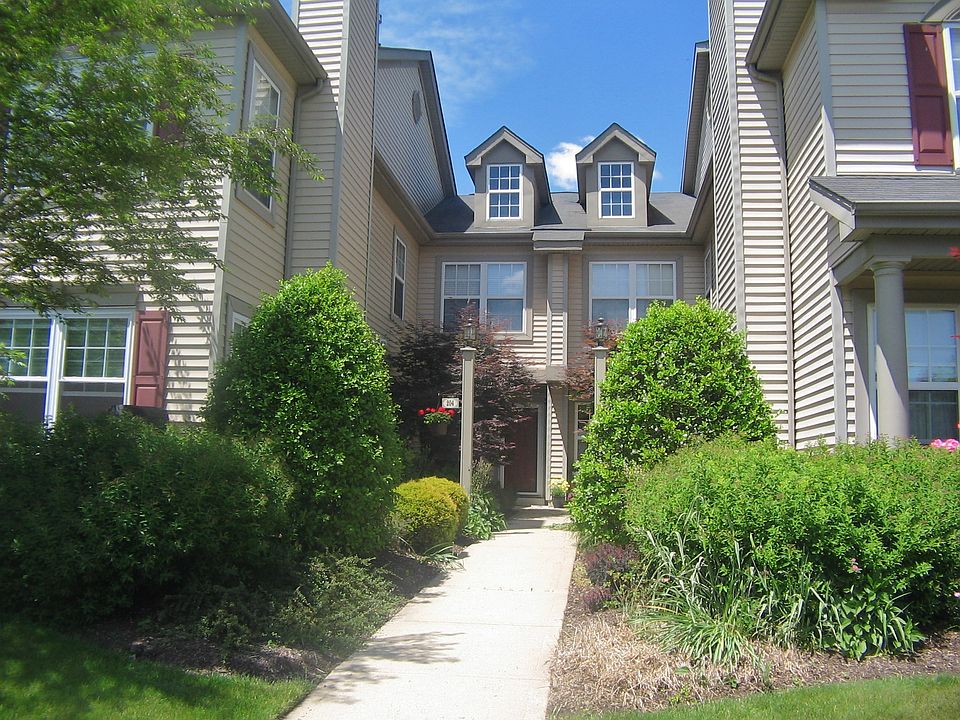 204 Monarch Ct Warminster, PA, 18974 Apartments for Rent Zillow